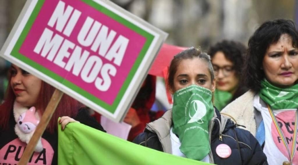 TODES CONTRA EL FONDO MONETARIO INTERNACIONAL